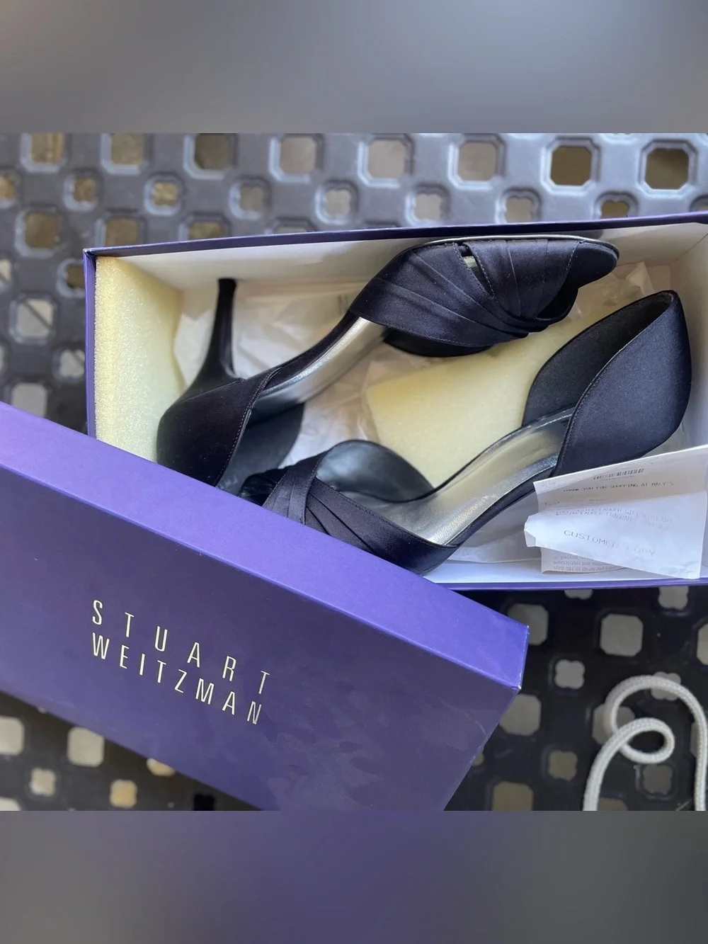 STUART WEITZMAN women's Shoes Satin Open Toes Black Pumps Size 8 M